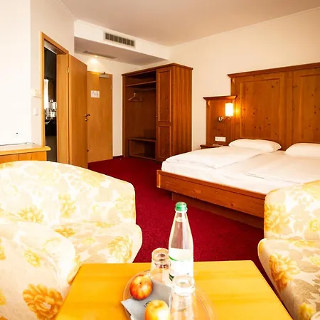 ホテル Ringhotel Appelbaum ギュータースロー