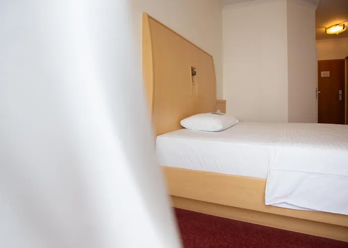 Ringhotel Appelbaum 4* 居特斯洛